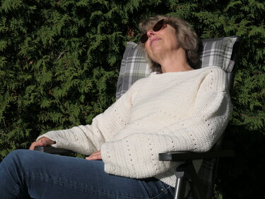 Häkelanleitung Pullover Cremosa - zeitlos schöner Damenpullover in Wollweiß - Bild 7