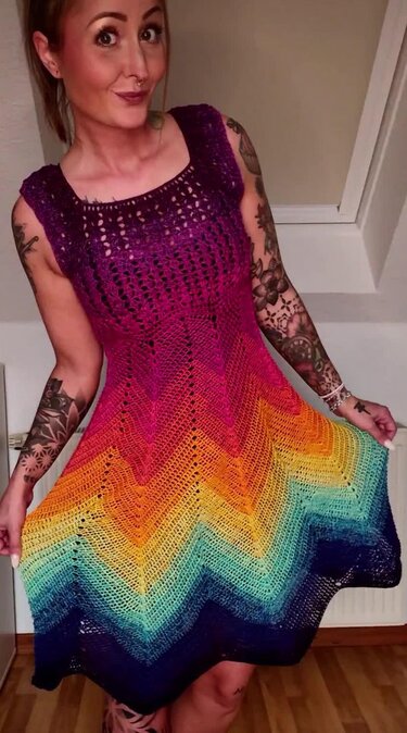 Kleid Carmina häkeln - Bild 4