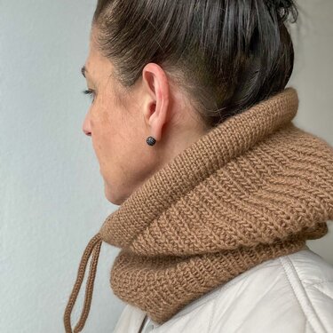 Strickanleitung – Kapuzenschal RUBY– one size - NO.273