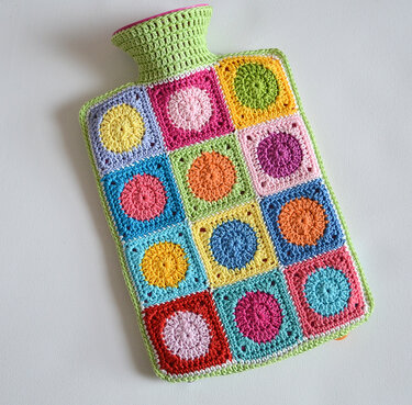 Granny Square Hot Water Bottle Cover, Crochet Pattern, PDF US terms - Image 3