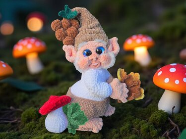 Crochet pattern expansion pack “Auri Gold Leaf – Autumn Gnome”