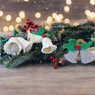 Weihnachtsglocken mit Stechpalme - Einfache Häkelanleitung für Anfänger