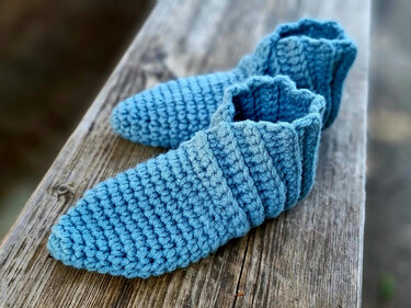 S.5 Crochet pattern for slippers. PDF in English and German. - Image 7