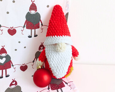 Crochet Pattern: Christmas Gnome Plush Toy - No Sew Amigurumi for Beginners - Image 14
