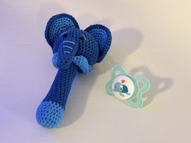 Elefantenrassel - Häkelanleitung