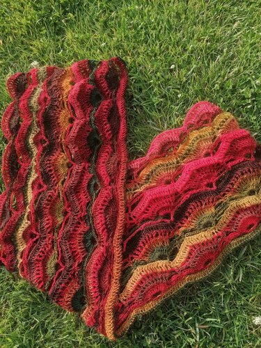 Crochet pattern Mini shawl Nol