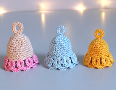 “Aurelia” bell in 3 sizes – ornament, table decoration, gift tag - Crochet