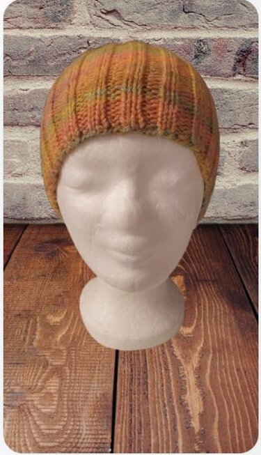 Anleitung für eine superschöne, klassische Rippenmütze aus Cool Merino Big - Stricken