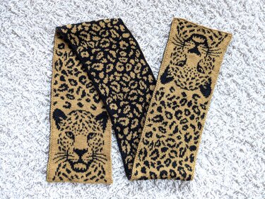 SET Leo Love - Schal / Mütze / Stirnband / Topflappen - DF Strickanleitung