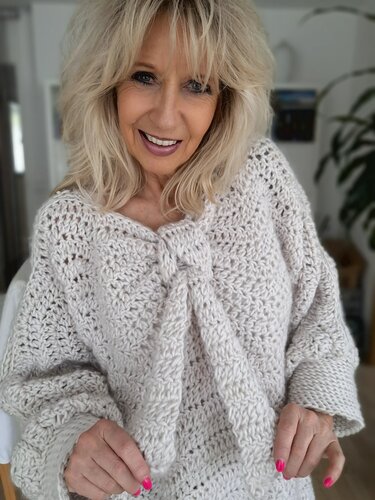 Zig Zag Pullover - Häkelset, Wendepulli inkl. Overknee-Stulpen - Häkeln