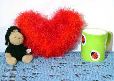 With Love, heart, pillow, many sizes, knitting pattern