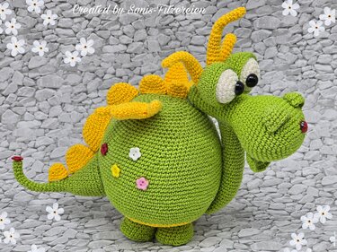 Häkelanleitung Kleiner kugelrunder Drache - Bild 3