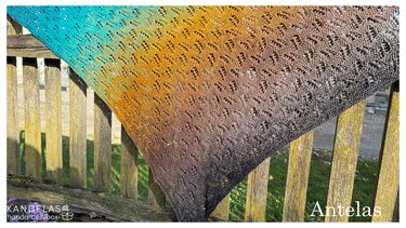 Stricktuch Antelas asymmetrisches Tuch mit Lochmuster Lace-Tuch Mustertuch - Stricken