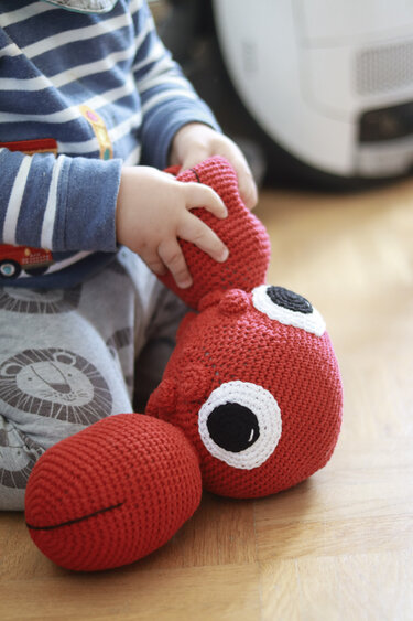 Krabbe Louis Häkelanleitung Amigurumi Krebs XL häkeln the cozy hook DIY PDF