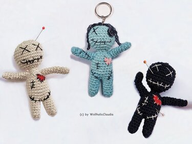 Häkelanleitung kleine Voodoo-Puppe - Schlüsselanhänger