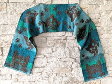 Scarf "Cat Gang" - double sided knitting pattern - Image 8