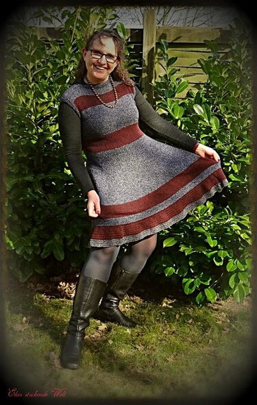 Strickanleitung Kleid ( Ohne Maschenprobe/ Für jede Damengröße) - Bild 2