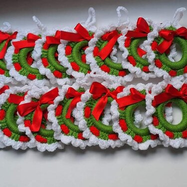 Mini Christmas wreath - Image 2