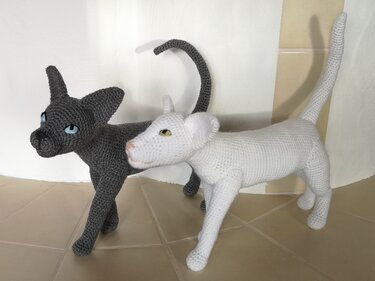 2in1: Sphynx Cat + Oriental Shorthair - crochet pattern by NiggyArts