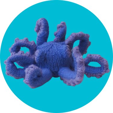 TeaCosyFolk's Octopus Chocolate Orange Cosy Knitting Pattern