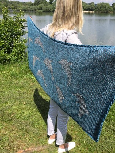 Anleitung Delphine Stola 2 „Schattenstricken“