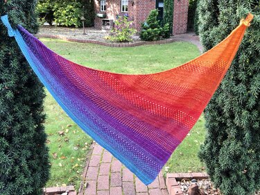 Häkelanleitung asymmetrisches Dreieckstuch "Calor"