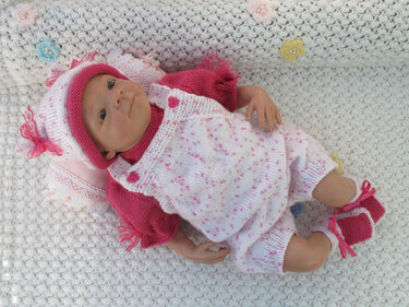 Strickanleitung Babyset Paula für Reborn und Baby
