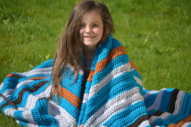 - CUDDLY - Kuscheldecke, Stranddecke, Tagesdecke für jedes Garn und jede Größe häkeln