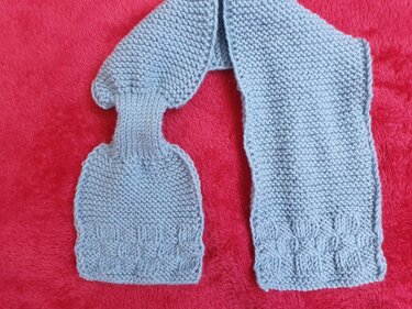 Strickanleitung Babyschal mit Einsteckschlaufe