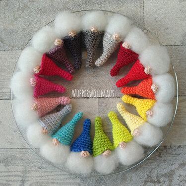 Kleine Wichtel zum Aufhängen - Häkeln