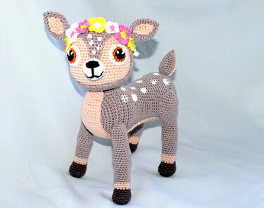 Fawn Rosi crochet pattern