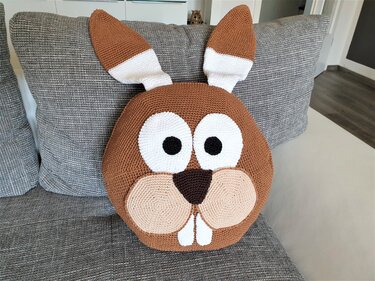 166 Häkelanleitung Kissen Hase