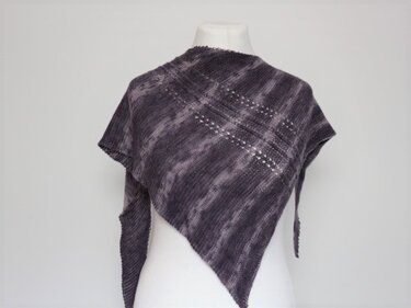 Knitting pattern shawl "Zaphira"