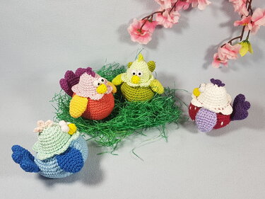 Häkelanleitung, Minihenne Clementinchen