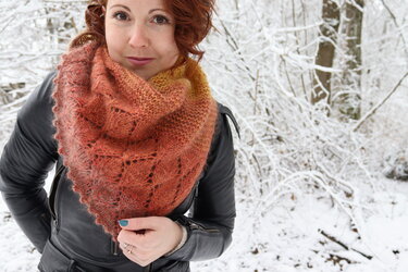 Strickanleitung asymmetrisches Dreieckstuch ++ Falling leaf++