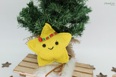 Weihnachtlicher Anhänger STERN - Häkelanleitung