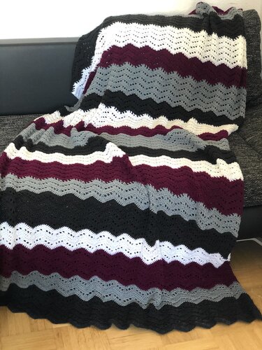 Decke im Zick-Zack-Muster - Bild 3