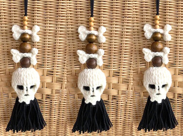 Quaste SKULL & kleinen Knochen - Häkeln