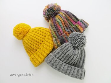 Häkelanleitung - einfache Pudelmützen für die ganze Familie