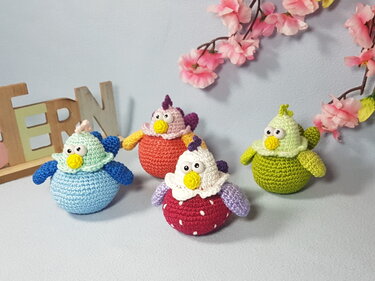 Häkelanleitung, Minihenne Clementinchen