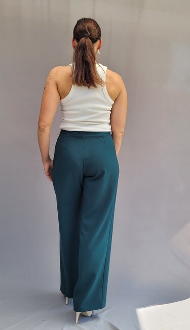 Schnittmuster Hose mit Ebenen, elegante Hose, Bügelfalten, Paspeltaschen - Nähen