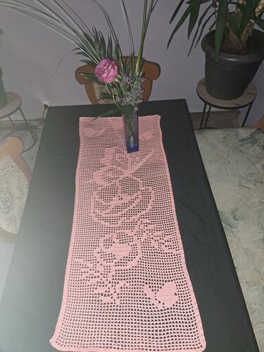 Tischläufer Mohnblumen Häkelanleitung