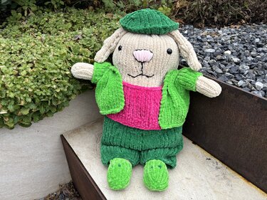 Rosa & Maxi Bunny Pair - Knitting Pattern for Cuddly Bunnies