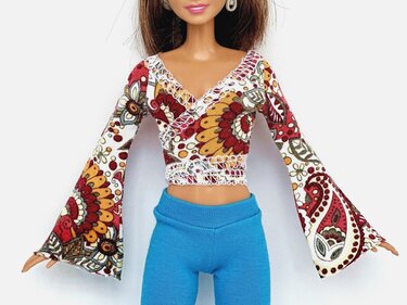 Wickelshirts für kleine Modepuppen - Nähanleitung mit Schnittmuster