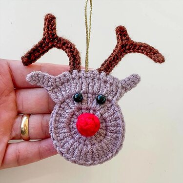 Decorative Reindeer Design – Minimal Hanging Motif - Crochet