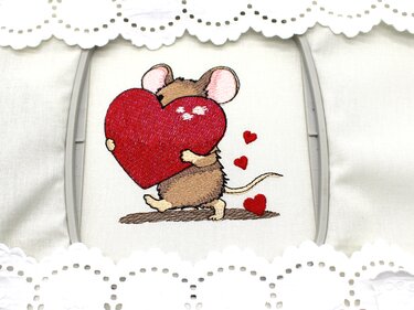 Stickdatei Maus Herz Valentinstag Liebe 10x10cm - Sticken