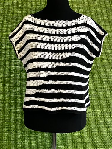 Black and White – Unite- - Häkelanleitung für Pulli oder Tunika - Bild 9