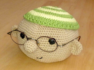 Häkelanleitung Brillenhalter Kopf, Brillenablage