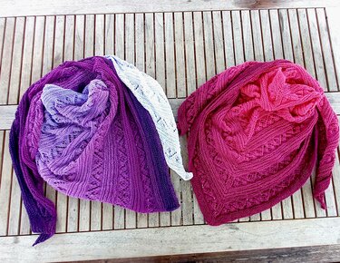 Strickanleitung asymmetrisches Dreiecktuch "Giulia"