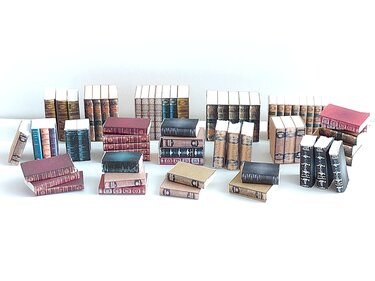 Kleine Bibliothek - Bastelbögen für Miniatur-Bücherattrappen und Dekoration - Bild 4